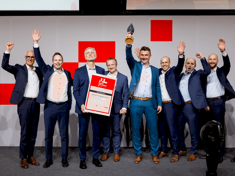 fischer, gala gecesinde 'Yılın Fabrikası' olarak onurlandırıldı